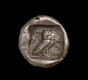 Athena Coin, vista do reverso retratando a coruja de Atenas, c.440 aC (prata) (para anverso ver 108198)